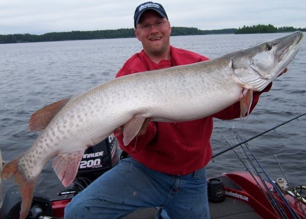 Northern Minnesota Muskie Guide Service