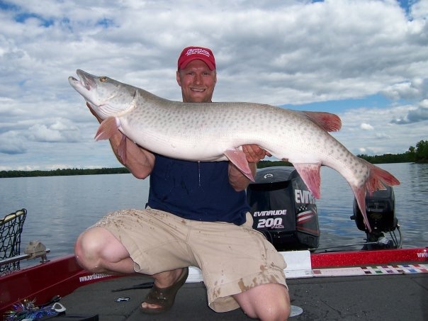 Northern Minnesota Muskie Guide Service